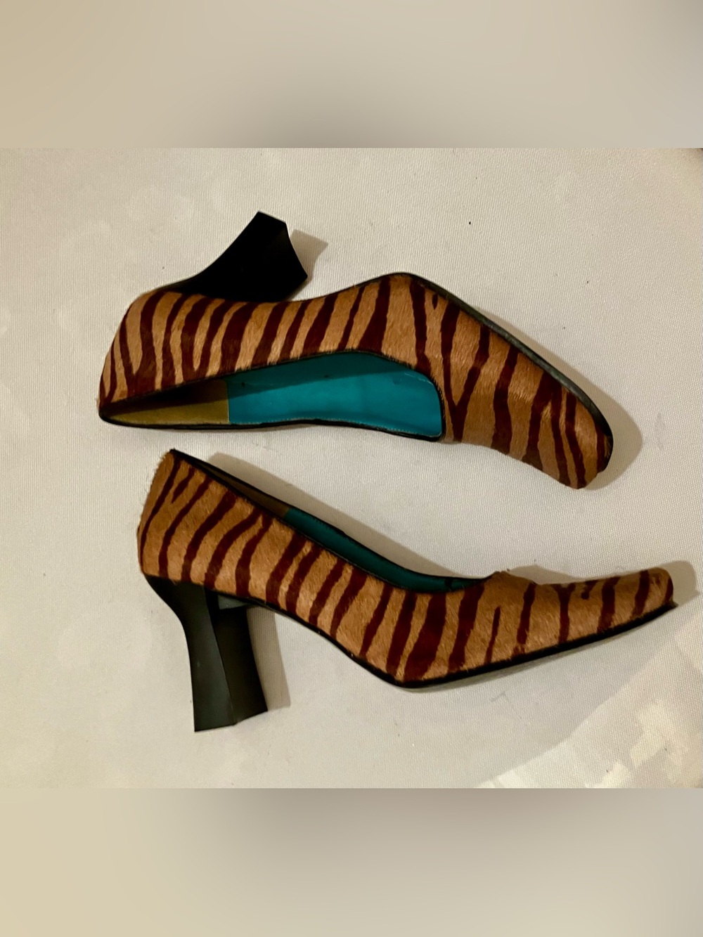 Nine West Brown Zebra-Print Block Heel Pumps with Teal Interior size 6M